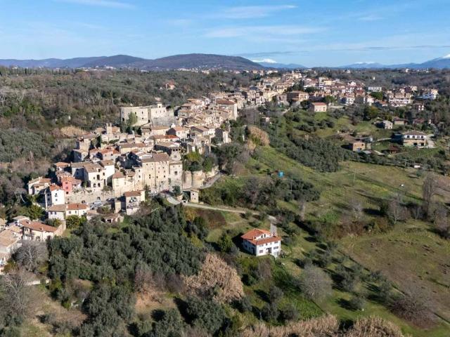 Villa in vendita a Poggio Nativo RI