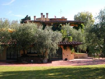 Villa in vendita a Poggio a Caiano PO