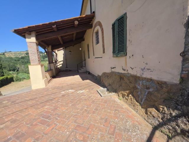 Villa in vendita a Poggio a Caiano PO