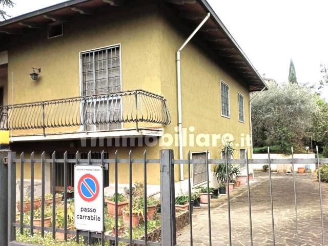 Villa in vendita a Poggio a Caiano PO