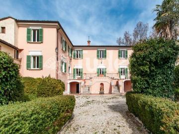 Villa in vendita a Poggio Bustone RI