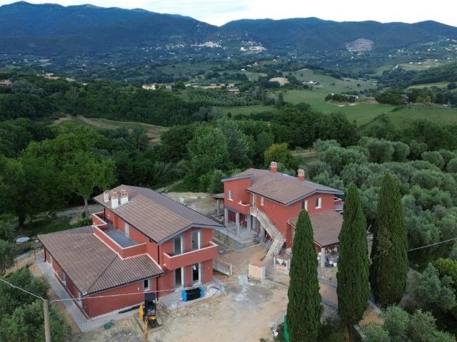 Villa in vendita a Poggio Catino RI