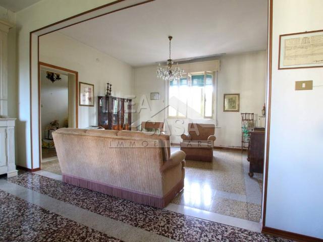 Villa in vendita a Poggio Rusco MN