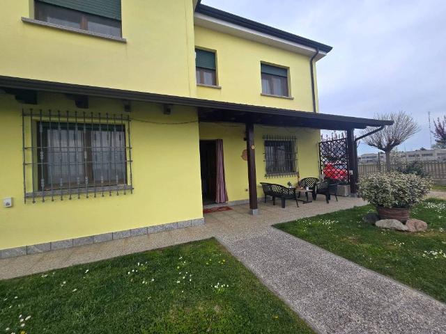 Villa in vendita a Poggio Renatico FE