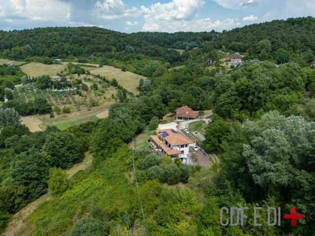 Villa in vendita a Poggio San Lorenzo RI