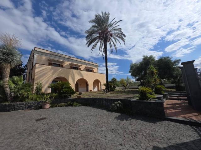 Villa in vendita a Poggiomarino NA