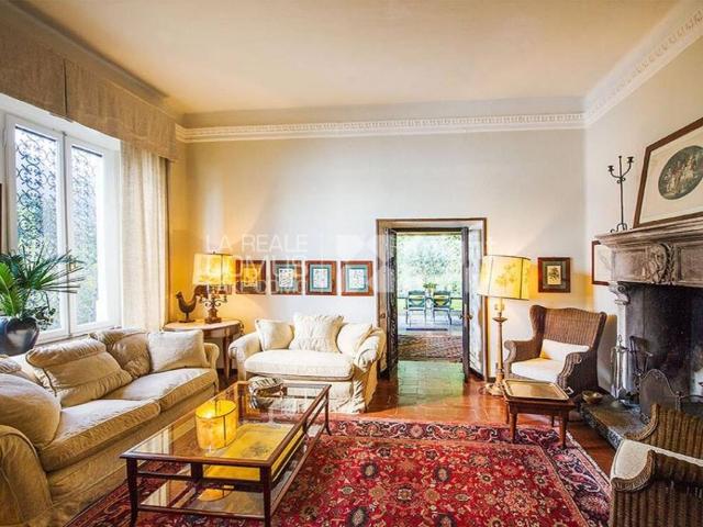 Villa in vendita a Pognana Lario CO