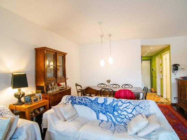Villa in vendita a Pognana Lario CO