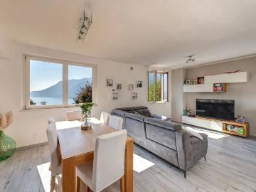 Villa in vendita a Pognana Lario CO