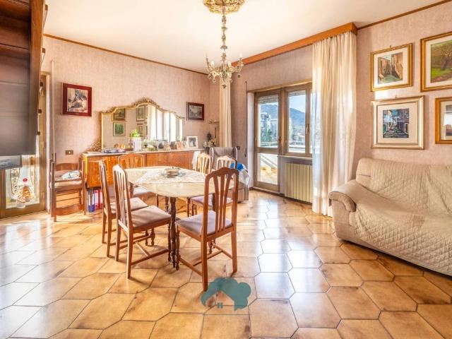 Villa in vendita a Poli RM
