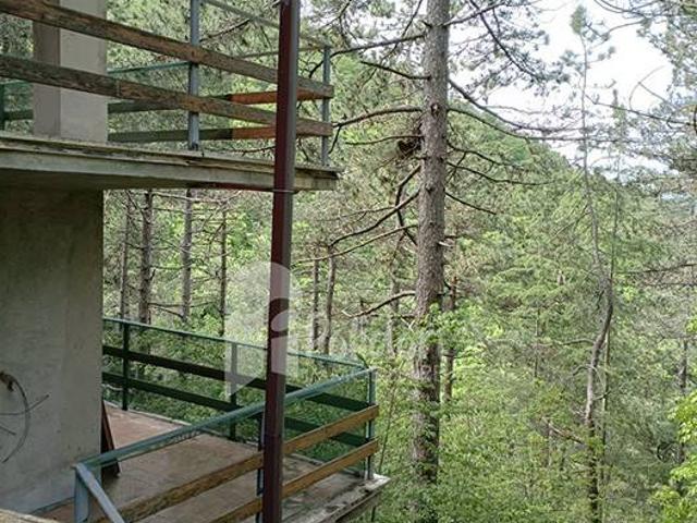 Villa in vendita a Polino TR