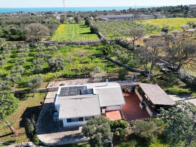 Villa in vendita a Polignano a Mare BA