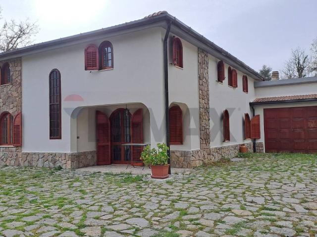 Villa in vendita a Polizzi Generosa PA