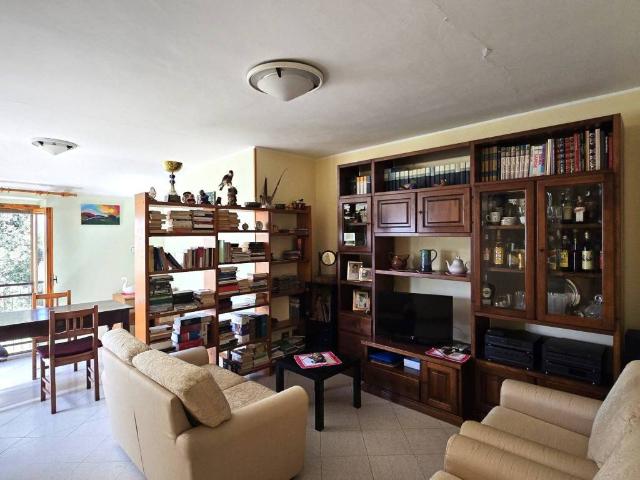 Villa in vendita a Pollenza MC