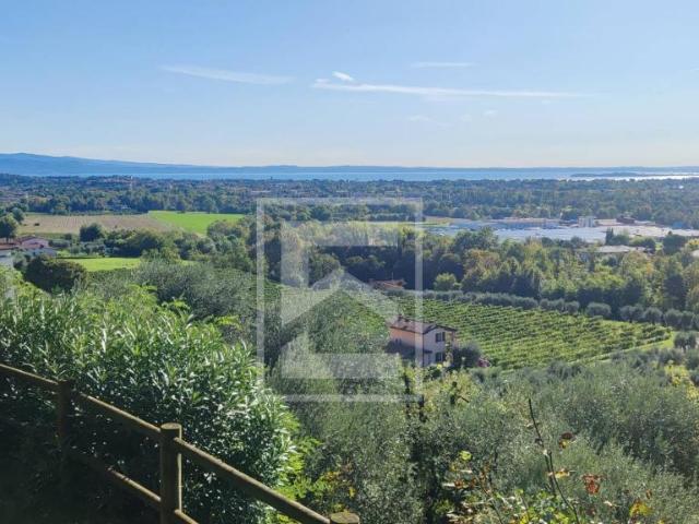 Villa in vendita a Polpenazze del Garda