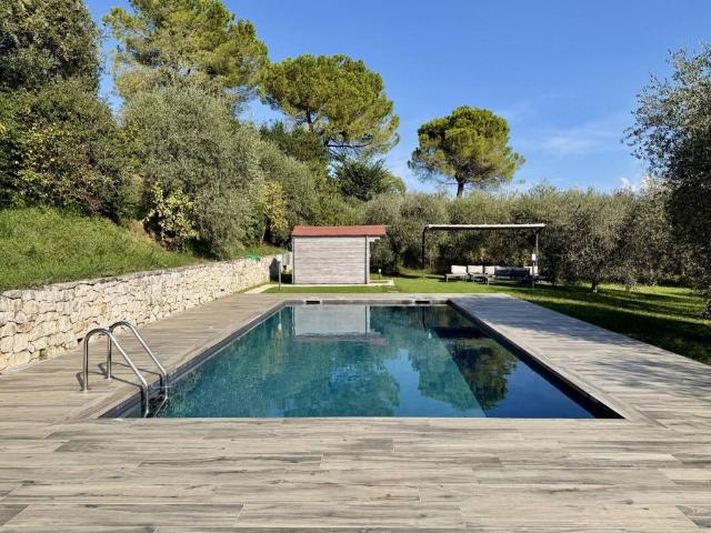 Villa in vendita a Polpenazze del Garda BS