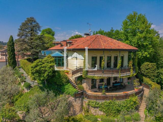 Villa in vendita a Polpenazze del Garda BS