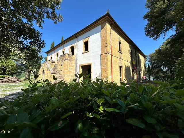 Villa in vendita a Pomarance PI