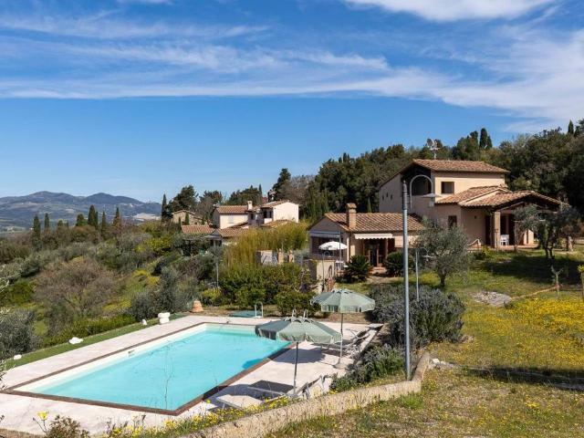 Villa in vendita a Pomarance PI