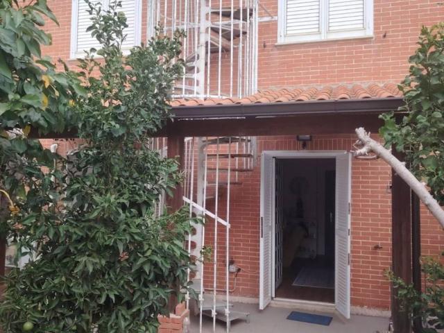 Villa in vendita a Pomezia RM