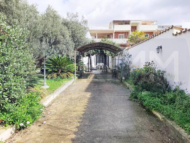 Villa in vendita a Pomezia RM