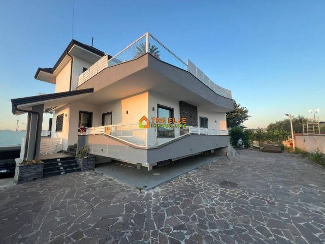 Villa in vendita a Pomigliano d'Arco NA