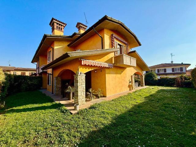Villa in vendita a Poncarale BS
