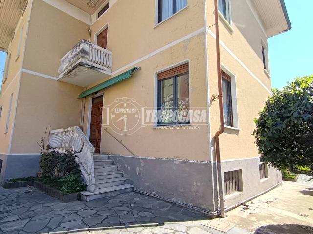 Villa in vendita a Ponderano BI