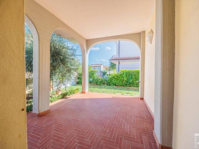 Villa in vendita a Ponsacco PI
