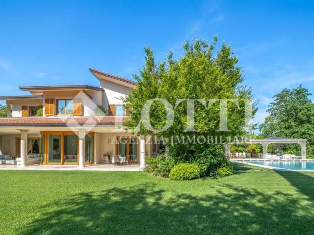 Villa in vendita a Ponsacco PI