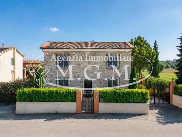Villa in vendita a Ponsacco PI