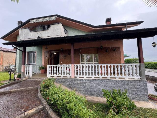 Villa in vendita a Pontoglio BS