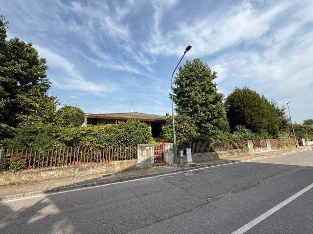 Villa in vendita a Pontevico BS