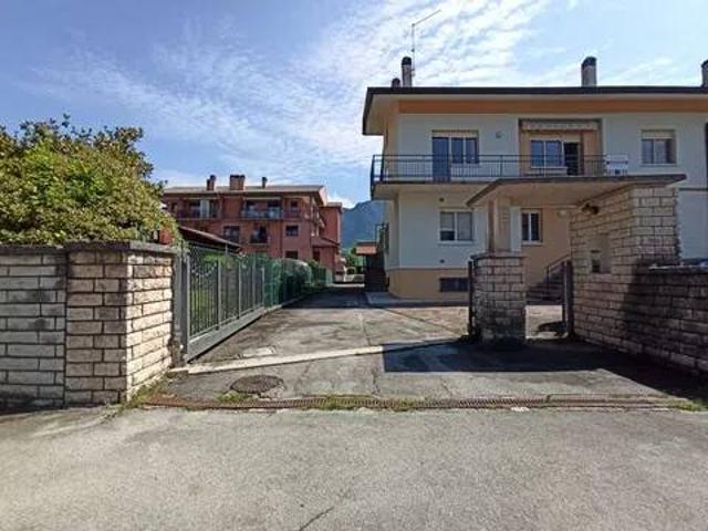 Villa in vendita a Ponte nelle Alpi BL