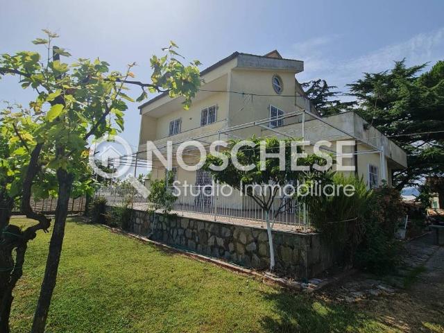 Villa in vendita a Pontecagnano Faiano SA