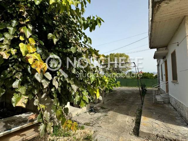 Villa in vendita a Pontecagnano Faiano SA