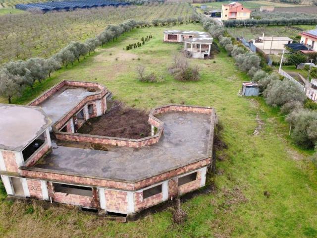 Villa in vendita a Pontecagnano Faiano SA