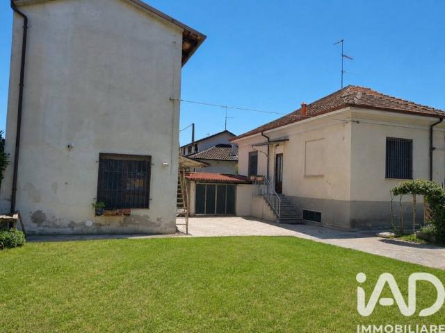 Villa in vendita a Pontecurone AL