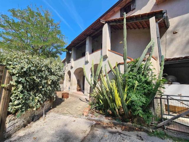 Villa in vendita a Pontelatone CE