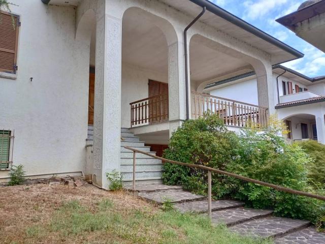 Villa in vendita a Pontenure PC
