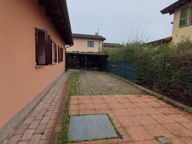 Villa in vendita a Pontenure PC