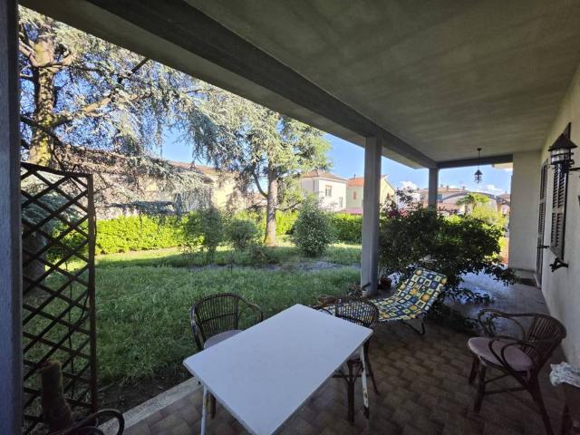 Villa in vendita a Pontenure PC