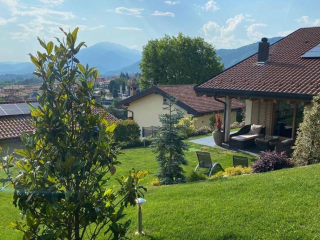 Villa in vendita a Ponteranica BG