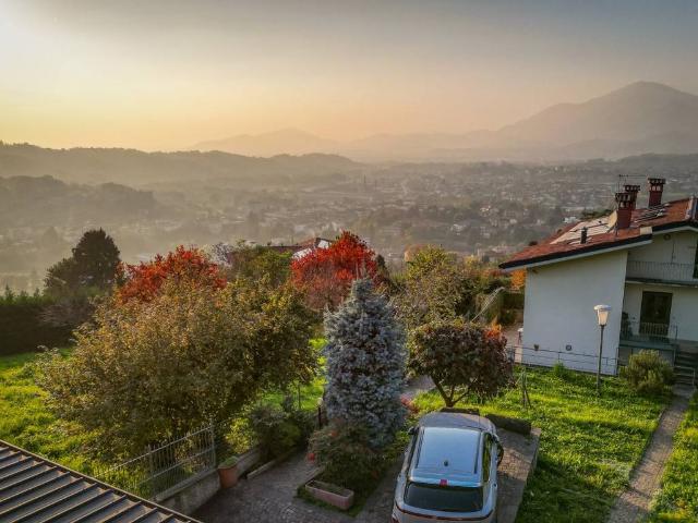 Villa in vendita a Ponteranica BG