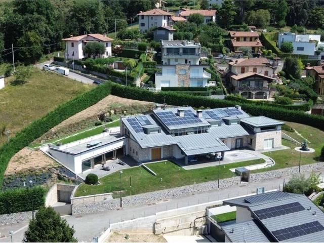 Villa in vendita a Ponteranica BG