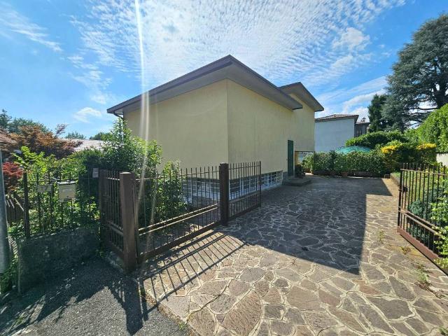 Villa in vendita a Ponteranica BG