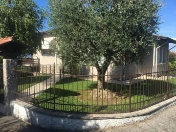 Villa in vendita a Ponti sul Mincio MN