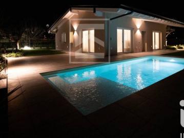 Villa in vendita a Ponti sul Mincio MN