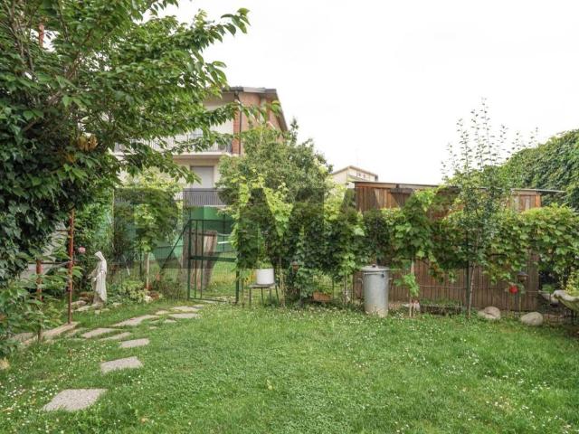 Villa in vendita a Pontida BG