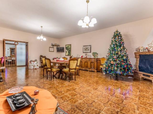 Villa in vendita a Pontinia LT
